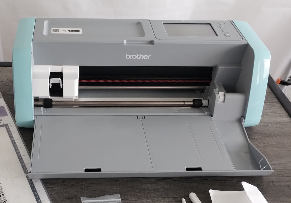 (SDX125) ScanNCut Plotter de Corte Brother + Curso Gratis REACONDICIONADO Serie U65166-E5P287184