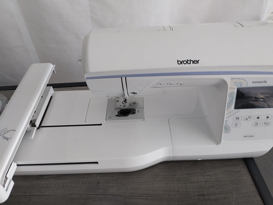 (BP1530L) Bordadora Semi-Industrial Brother Área 16x26cm REACONDICIONADO Serie U66656-G4P613494